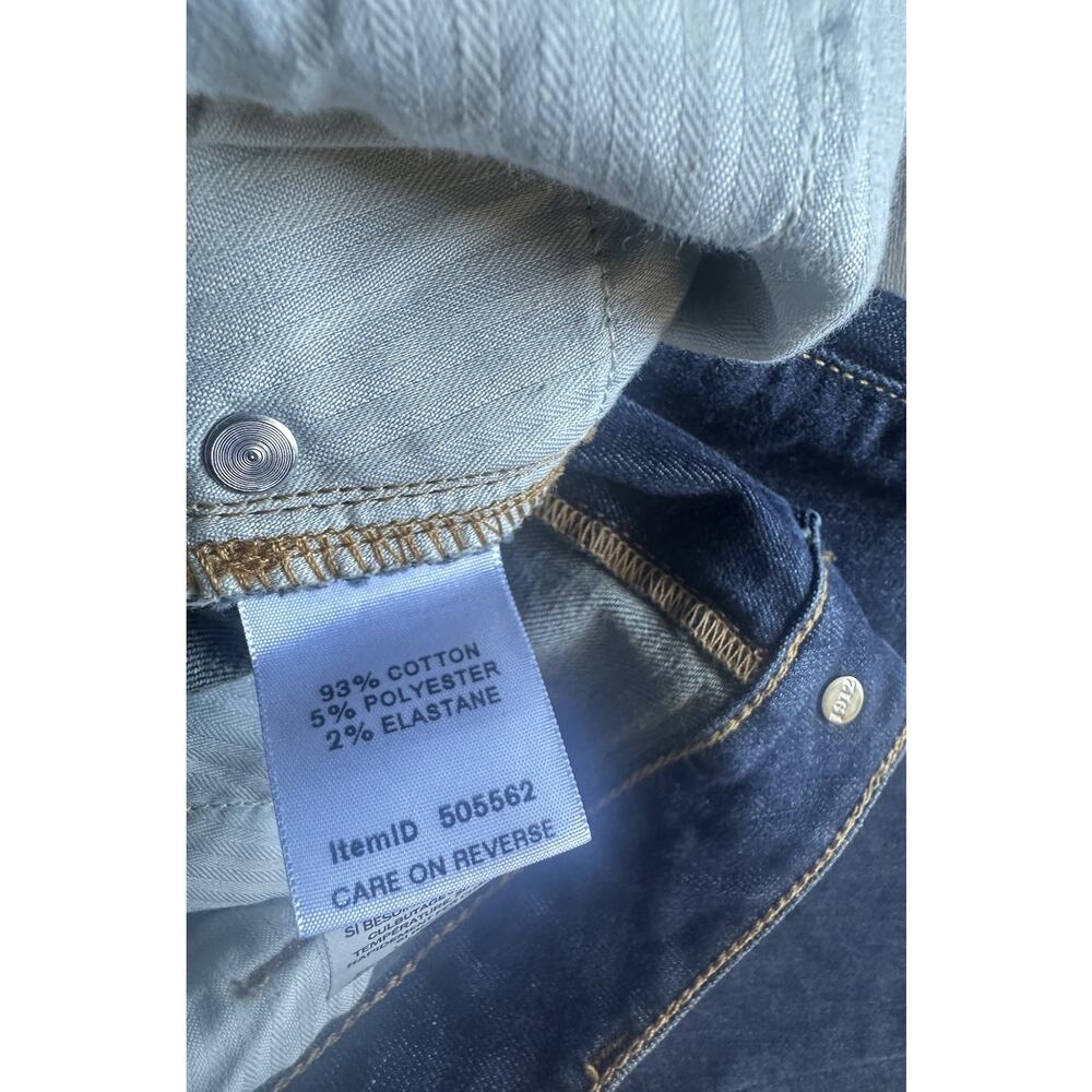 L.L. Bean Classic Fit Womens Straight Jeans 8P Blue Denim Casual High Rise - Picture 11 of 16
